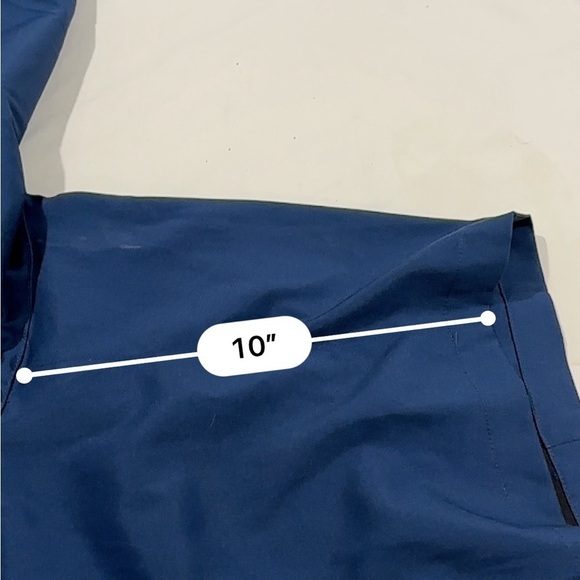 NIKE Dri Fit Men's navy Performance Golf shorts Standard Fit Size 38 - Picture 9 of 10